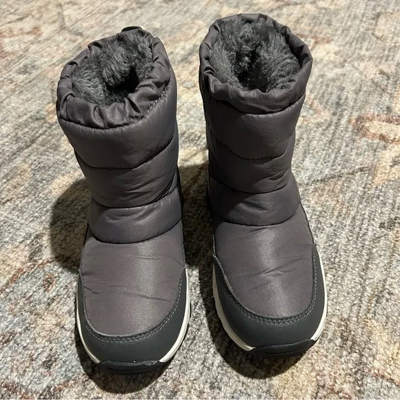 Kids Dream Pairs Snow Winter Boots Gray Lined Size 12 Insulated Unisex - Picture 6 of 7